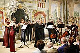 27. srpna 2004 - Slovenský komorní orchester, Mezinárodní hudební festival Český Krumlov, zdroj: © Auviex s.r.o., foto: Libor Sváček 