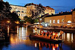 Scenic cruises 