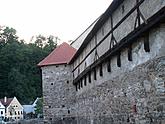 Hradební zeď, Český Krumlov, foto Tibor Horváth, 2005 